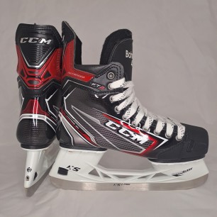 CCM Jetspeed FT2 PRO STOCK Senior Ice Hockey Skates