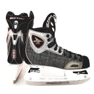 CCM Vector Pro Junior Ice Hockey Skates