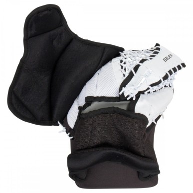 BAUER S19 Senior Street Hockey Goalie Glove